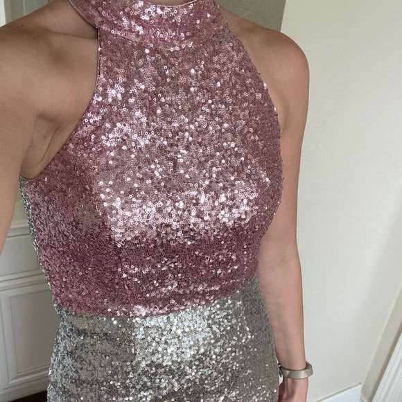 Vince Camuto silver pink ombré sequin dress - Picture 5 of 6